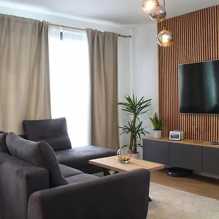Fabulous Apartment With Spacious Garden Zadar Exterior photo