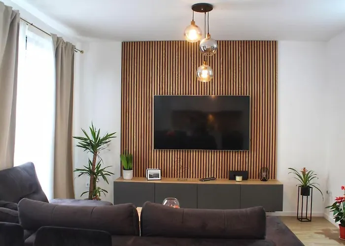Fabulous Apartment With Spacious Garden